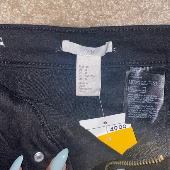 H&M Straight Leg Black Jeans - Picture 2 of 3